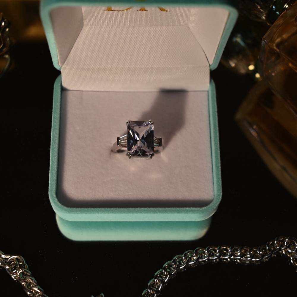 Silver and White Solitaire Ring with Princess Cut Gemstone - Picture 1 of 2